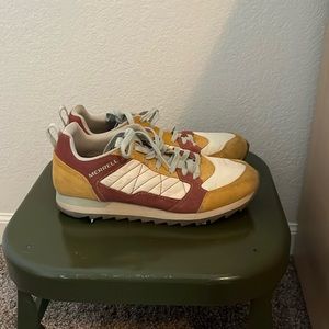 Merrell sneakers women’s size 8